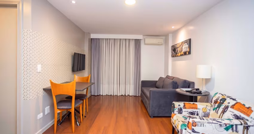 Apartamento Flat com 1 quarto, 1 vaga, no Batel - Curitiba