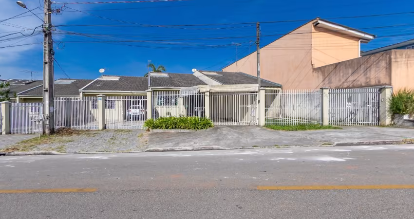 Casa Térrea com 3 Dormitórios – Rua Manágua, 290 – Pinhais/PR