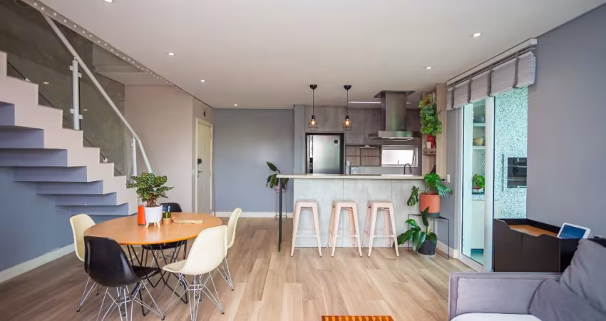 AMPLA COBERTURA DUPLEX COM 2 SUÍTES E JACUZZI - ALTO DA XV/CRISTO REI