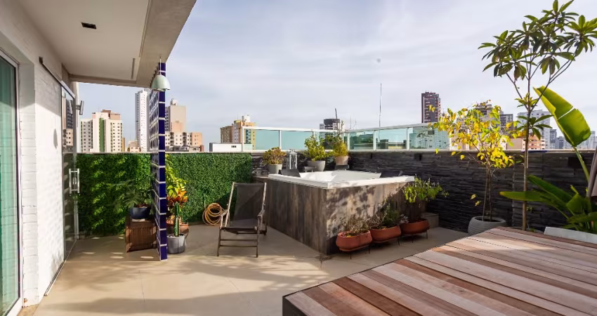 AMPLA COBERTURA DUPLEX COM 2 SUÍTES E JACUZZI - ALTO DA XV/CRISTO REI