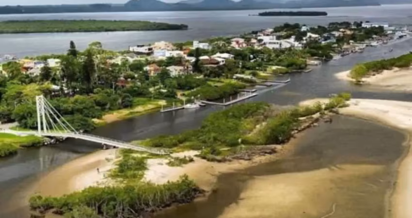 Casa com 5 quartos à venda na Rua Geral do Forte, 999, Ubatuba, São Francisco do Sul