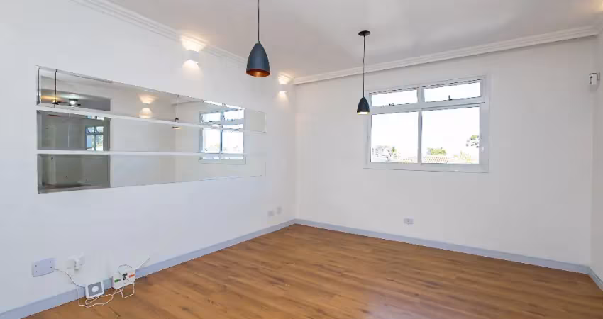 Triplex à venda , 3 quartos, 145 m², 2 vagas, reformado - bairro santa cãndida - curitiba/pr