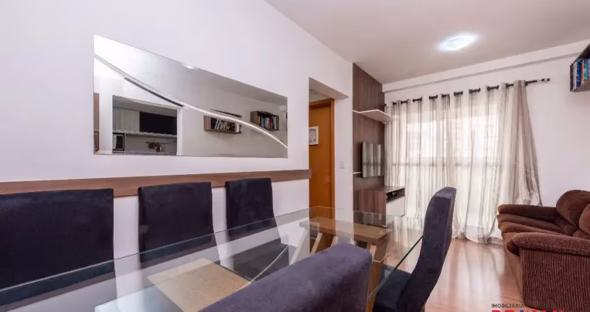 Apartamento a venda no new residence no capão raso, andar baixo, 2 quartos com suíte em condomínio clube