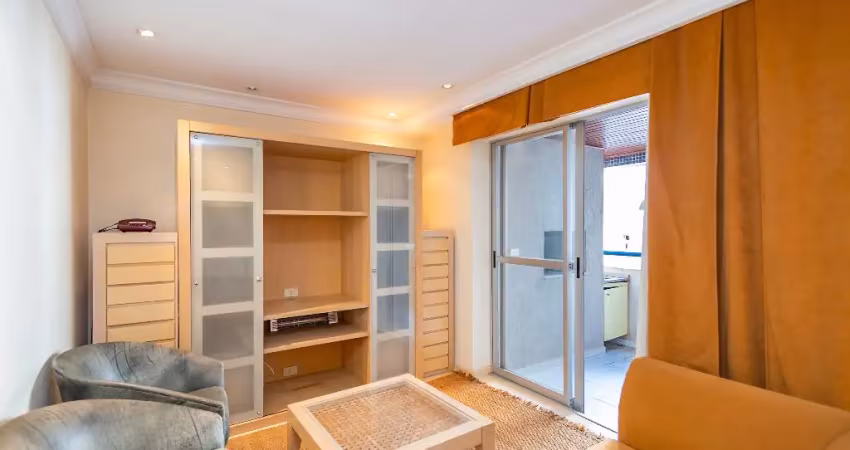 Excelente apartamento para retrofit , com 3 quartos (1 suíte), 1 vaga, no batel - curitiba
