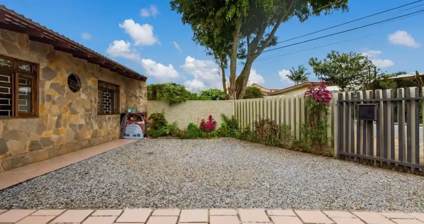 Casa térrea averbada à venda, 175m², 4 quartos, 4 vagas, com edícula e quintal - bairro boa vista - curitiba/pr