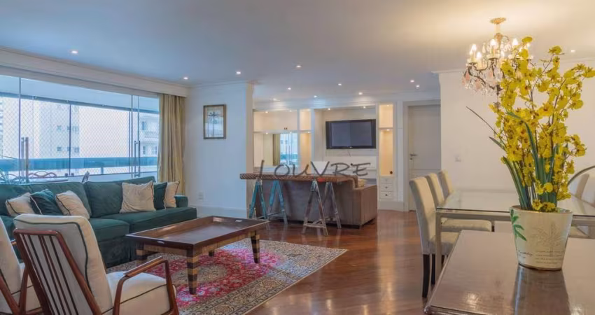 Apartamento com 4 dormitórios para alugar, 147 m² por R$ 17.708,00/mês - Moema - São Paulo/SP
