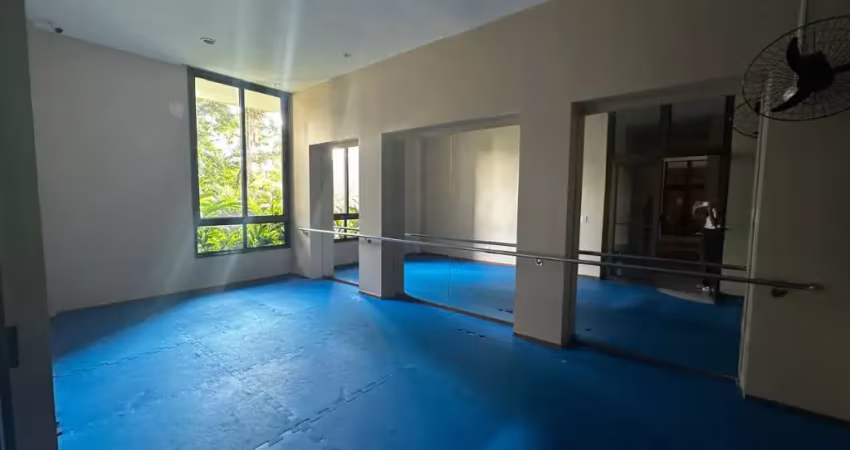 Apartamento com 3 quartos para alugar na Avenida Alphaville, 634, Alphaville I, Salvador