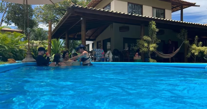 Vendo maravilhosa casa em Praia do Forte com 4 suítes