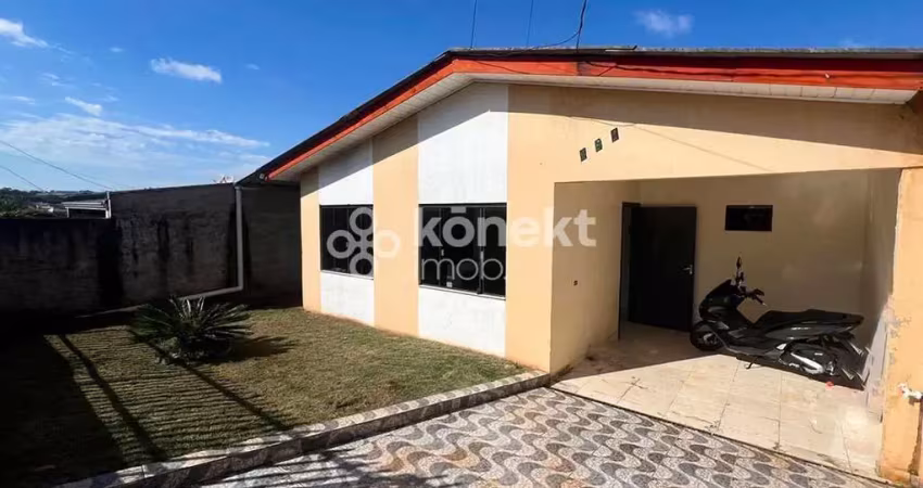 Casa em Brasília  -  Cascavel