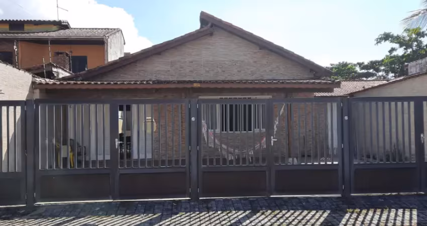 Casa com 2 quartos à venda na Avenida Marina, 130, Centro, Mongaguá