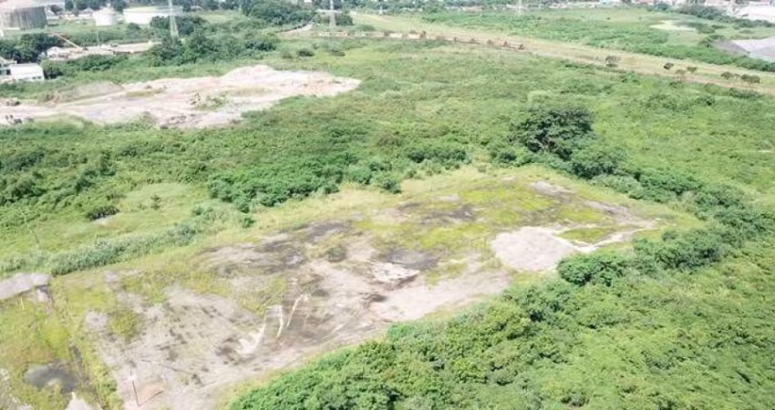 Terreno 10000 m² em Cubatão