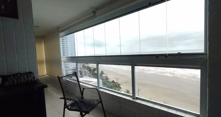 Apartamento 03 dormitórios sacada  gourmet frente mar