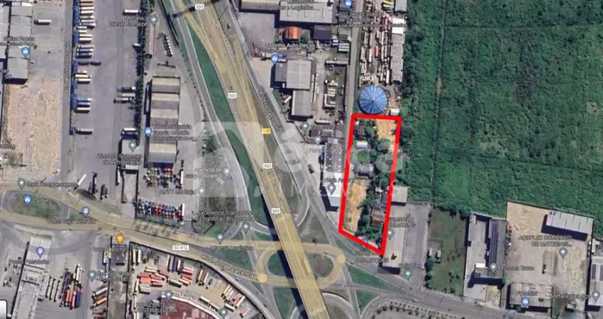 Terrenos industriais com saída para br 101 em salseiros, itajaí  tr2