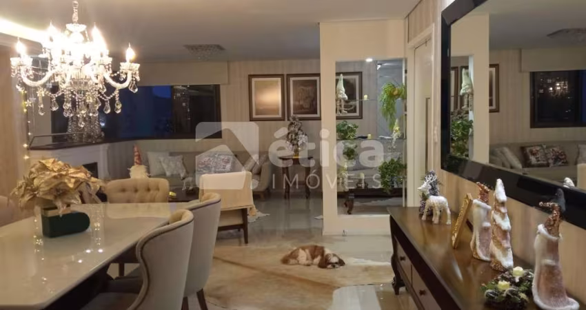 Oportunidade Única Apartamento de 2 Suítes e 2 Semi-Suítes no Centro de Itajaí