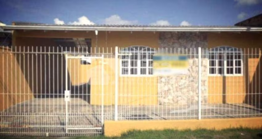 Conforto e Praticidade  Casa Ampla à Venda em Cordeiros, Itajaí