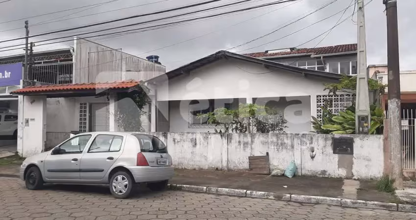 Casa para venda no bairro são joão excelente localização