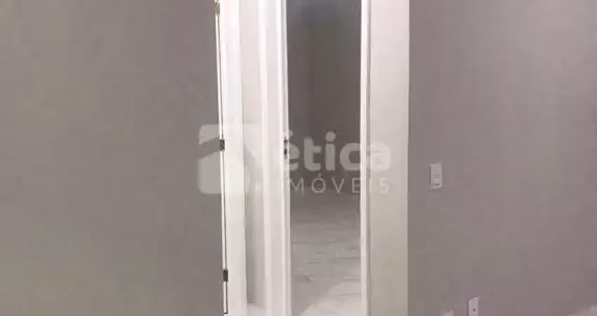 Apartamento 2 dormitórios  localizado no centro de itajaí pertinho da univali
