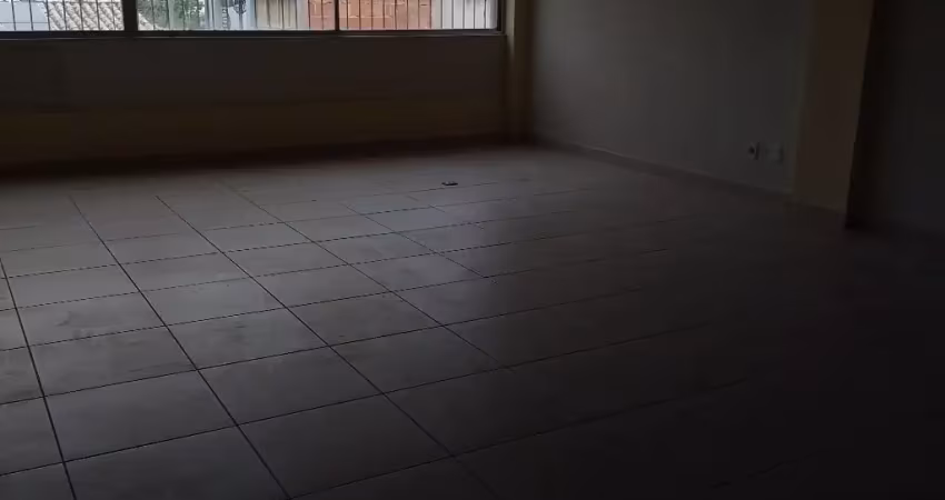 Sala comercial com 3 salas para alugar na Rua Doutor Júlio Olivier, 563, Centro, Macaé
