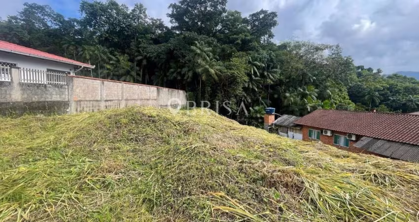 TERRENO NO BAIRRO ILHA DA FIGUEIRA