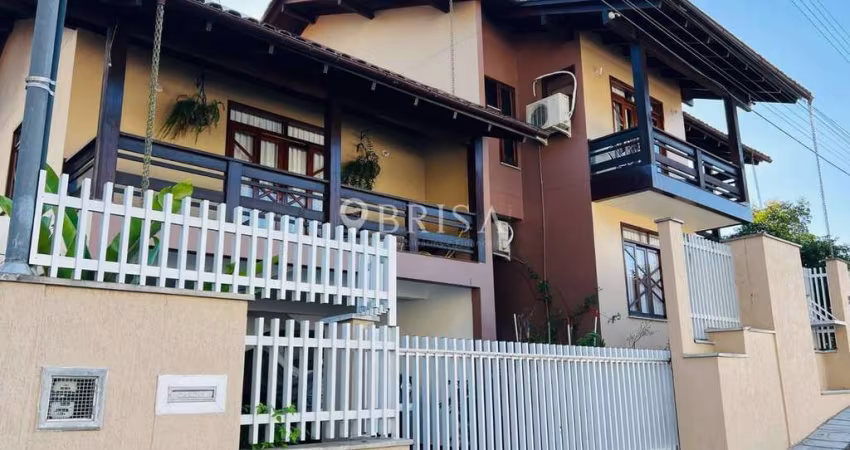 CASA NO BAIRRO VILA NOVA