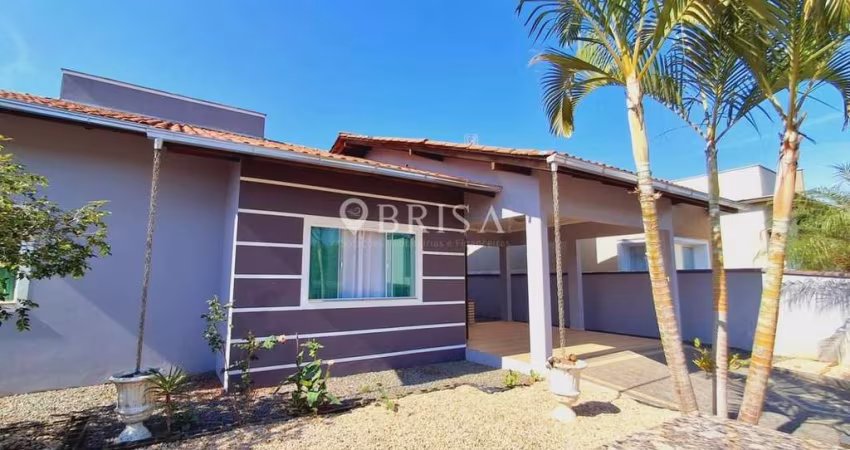 CASA NO BAIRRO TRÊS RIOS DO SUL