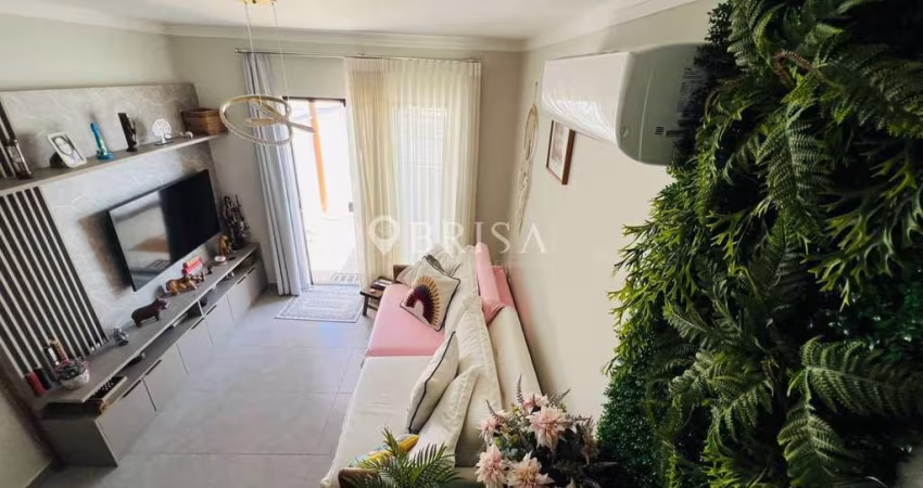 CASA GEMINADA NO BAIRRO TRÊS RIOS DO SUL