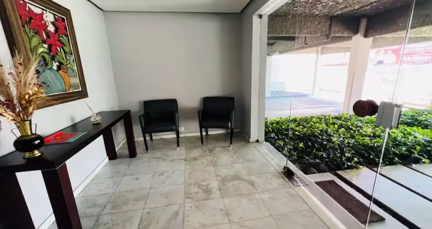 Apartamento semimobiliado no centro de jaraguá do sul