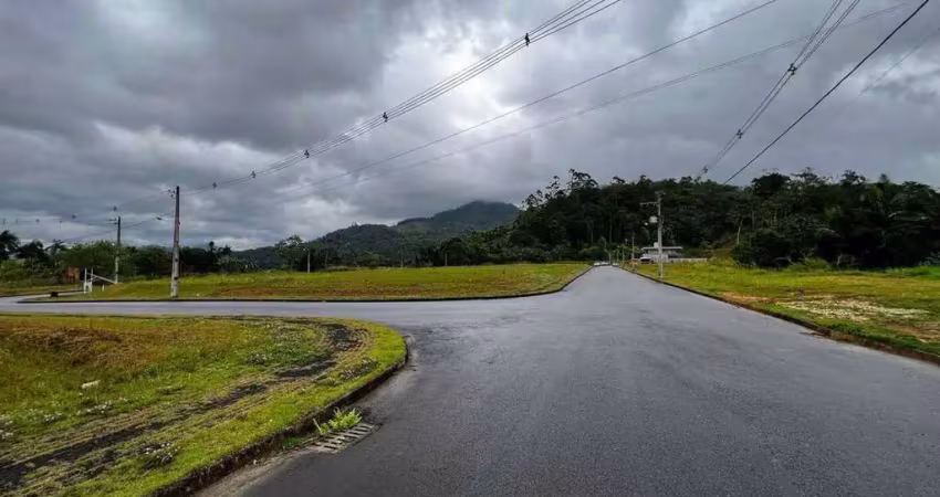 Terreno à venda na Barra do Rio Cerro, Jaraguá do Sul 