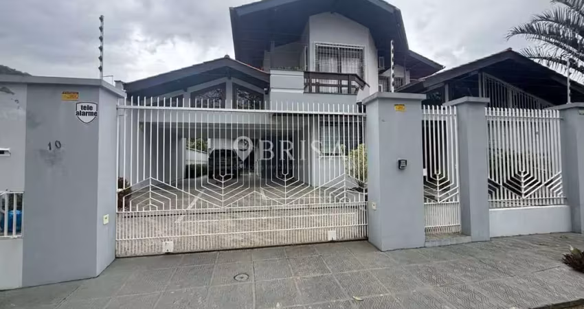 Casa com 6 quartos à venda na Vila Nova, Jaraguá do Sul 