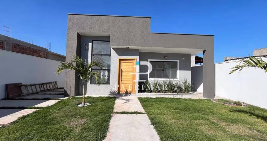 Casa com 3 dormitórios à venda, 99 m² por R$ 660.000,00 - Itaipuaçu - Maricá/RJ