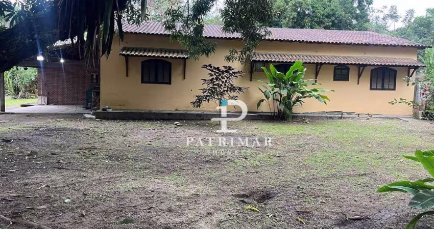 Chácara com 2 quartos  à venda, 2222 m² por R$ 545.000 - Itaipuaçu - Maricá/RJ