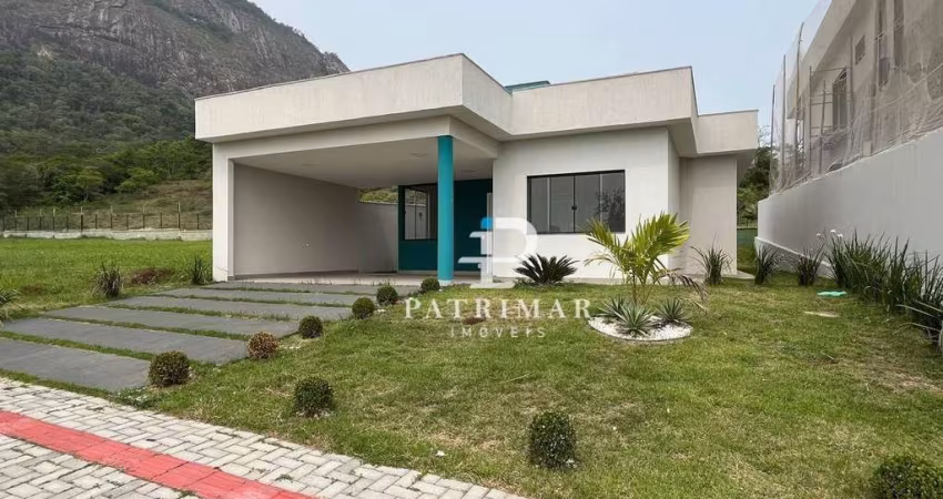 Casa com 3 dormitórios à venda, 151 m² por R$ 890.000,00 - Inoã - Maricá/RJ