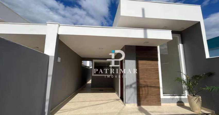 Casa com 3 dormitórios à venda, 131 m² por R$ 550.000,00 - Itaipuaçu - Maricá/RJ