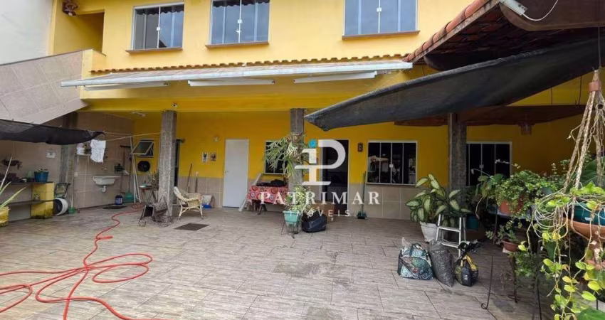 Casa com 3 Quartos à venda, 330 m² por R$ 700.000 - Itaipuaçu - Maricá/RJ
