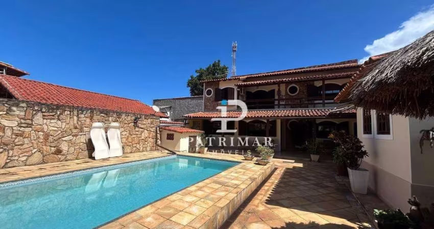 Casa com 2 Quartos, Área Gourmet e Piscina à venda, 268 m² por R$ 700.000 - Recanto de Itaipuaçu - Maricá/RJ