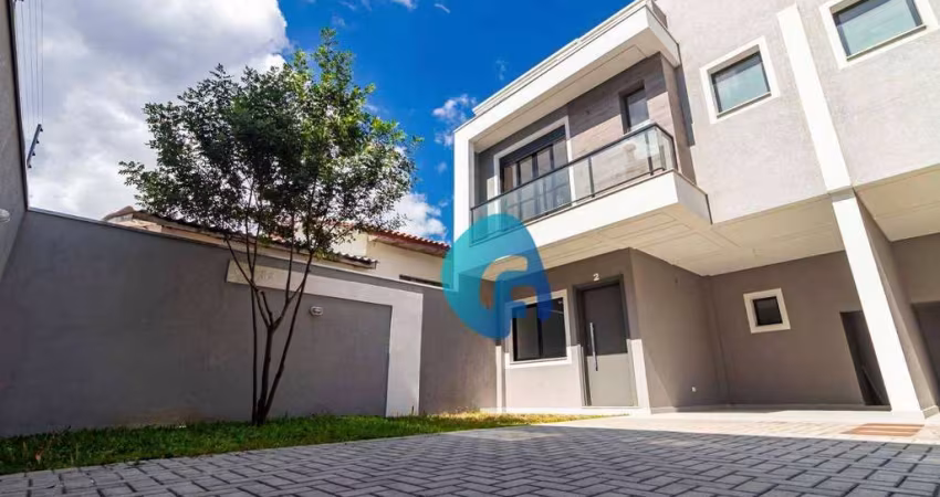 Sobrado com 3 dormitórios à venda, 119 m² por R$ 719.990,00 - Xaxim - Curitiba/PR