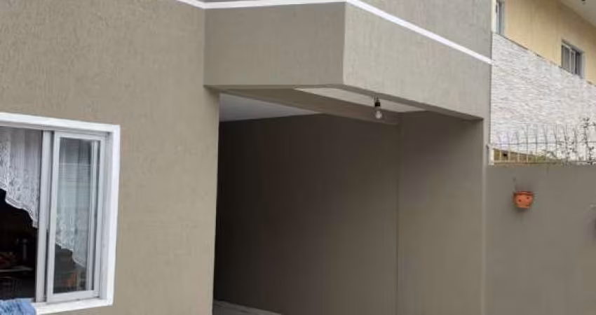 Sobrado a venda 03 quartos c/2 suítes no Xaxim em Curitiba PR