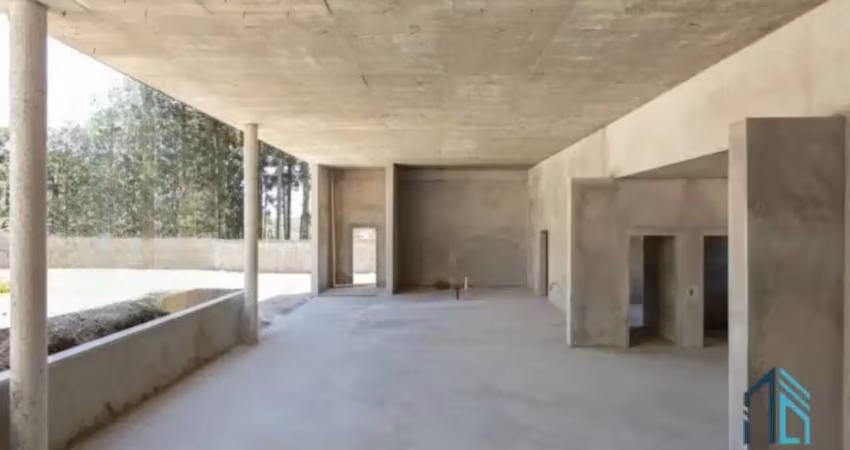 Casa com 620 m², 04 suítes, 04 vagas em condomínio no Orleans/Santa Felicidade em Curitiba PR