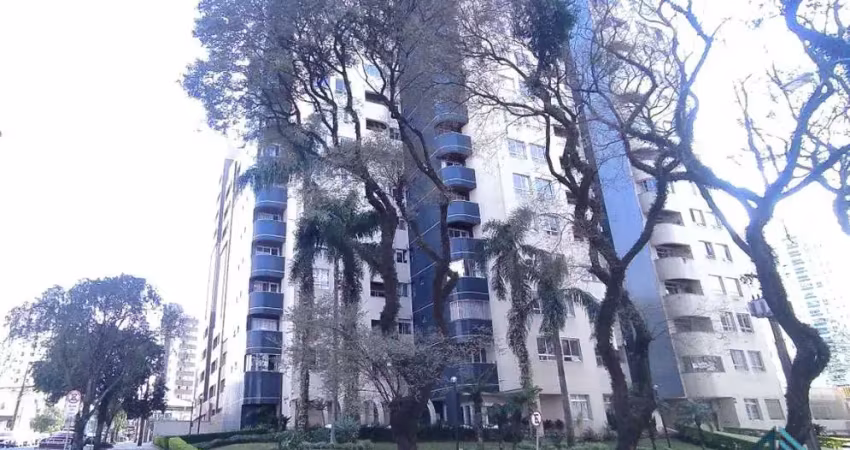 Apartamento 03 quartos c/suíte com sacada, vaga, no água verde em curitiba pr