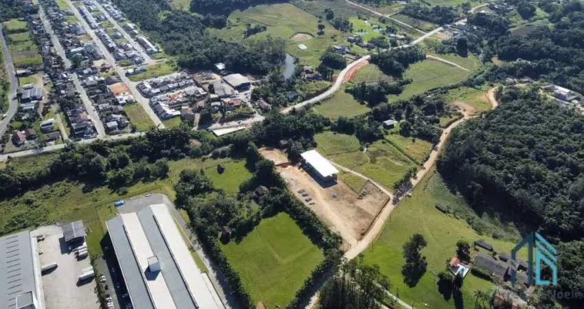Terreno Industrial, 20.000 mil m², perfeito para construção de Centros de Distribuição, galpões, e empresas INDAIAL -SC