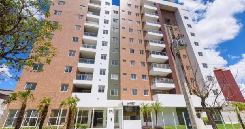 Cobertura a venda, 03 quartos sendo 02 suítes e 01 vagas no Mercês Curitiba PR
