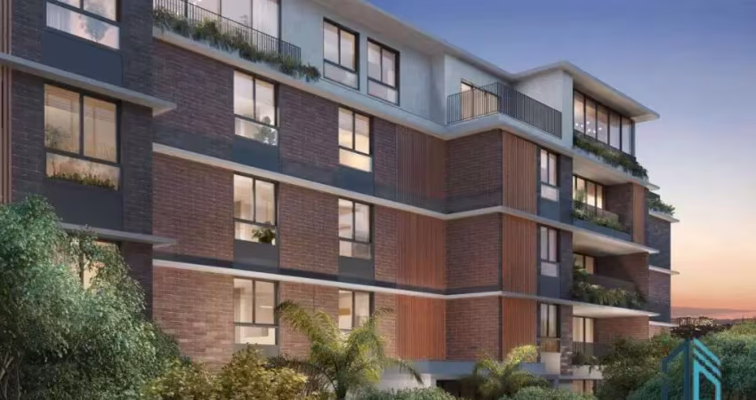 Cobertura com 367,79 m² privativos,  03 suítes, 04 vagas no Cabral/Hugo Lange em Curitiba PR
