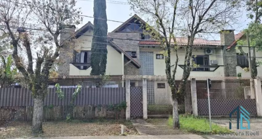 Sobrado 04 quartos c/ suíte de esquina três pavimentos, ótima localização região tranquila no hauer, curitiba. pr