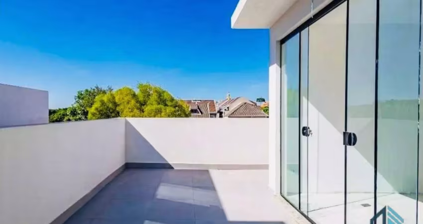 Sobrado novo a venda 02 quartos c/suíte, terraço Santa Felicidade em Curitiba PR