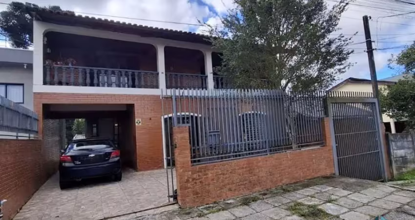 Casa com edícula, 05 quartos sendo 02 suítes, no são lourenço em curitiba pr
