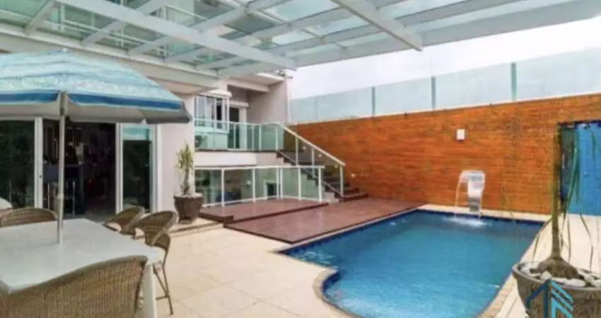 Casa, 03 pavimentos, com elevador, 03 quartos c/suítes no uberaba em curitiba pr