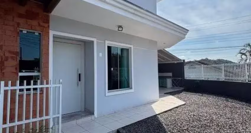 Sobrado geminado no glória com 3 quartos para venda, 140 m²