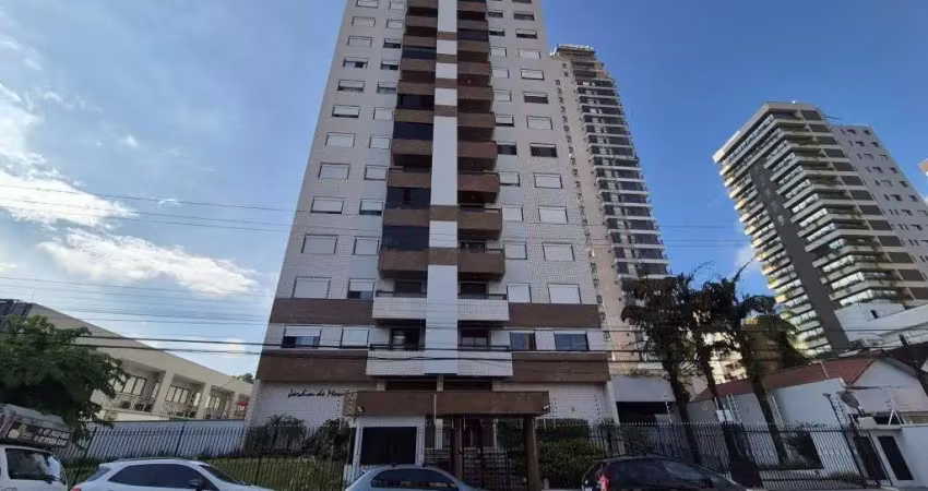 Apartamento no centro com 2 quartos para locação, 74 m²
