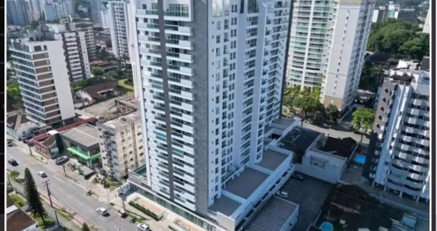 Apartamento no centro com 2 quartos para locação, 67 m²