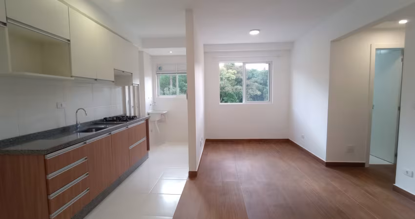Apartamento de 2 quartos, suíte e vaga de garagem coberta